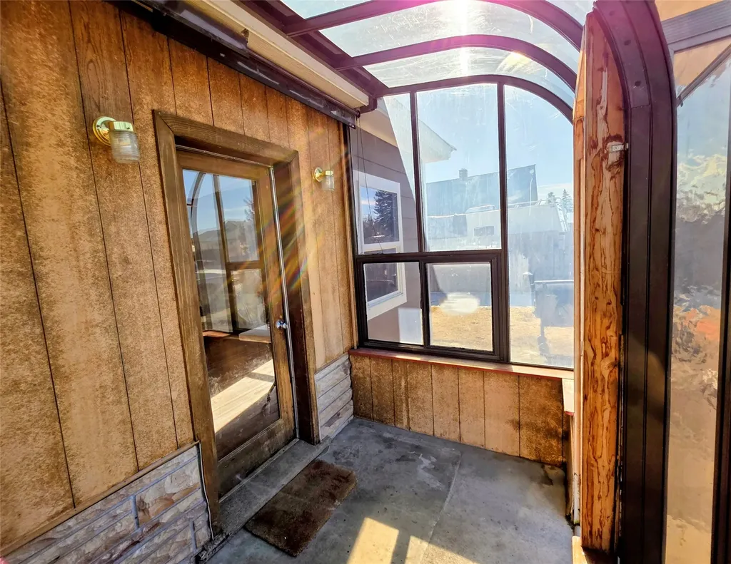 1103 Washington Street Deer Lodge MT 59722