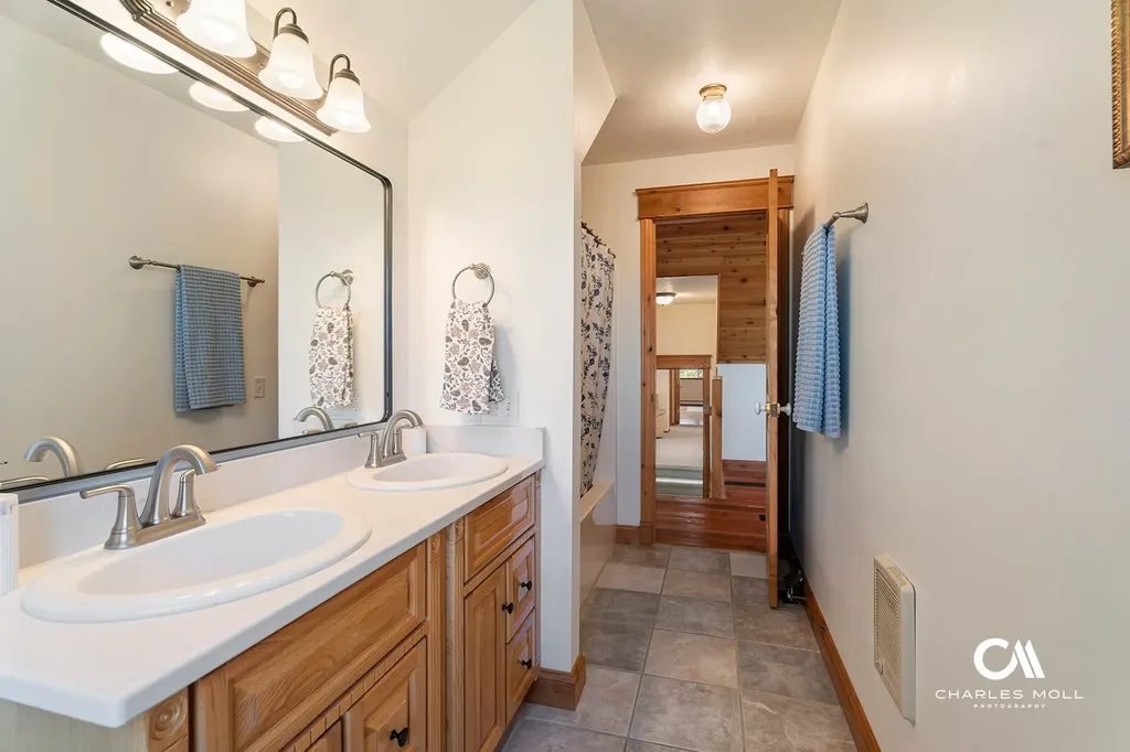 4025 Lake Point Drive Helena MT 59602