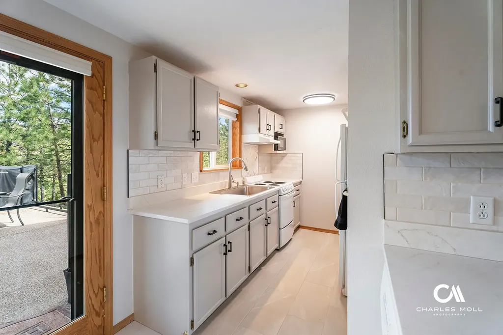 4025 Lake Point Drive Helena MT 59602
