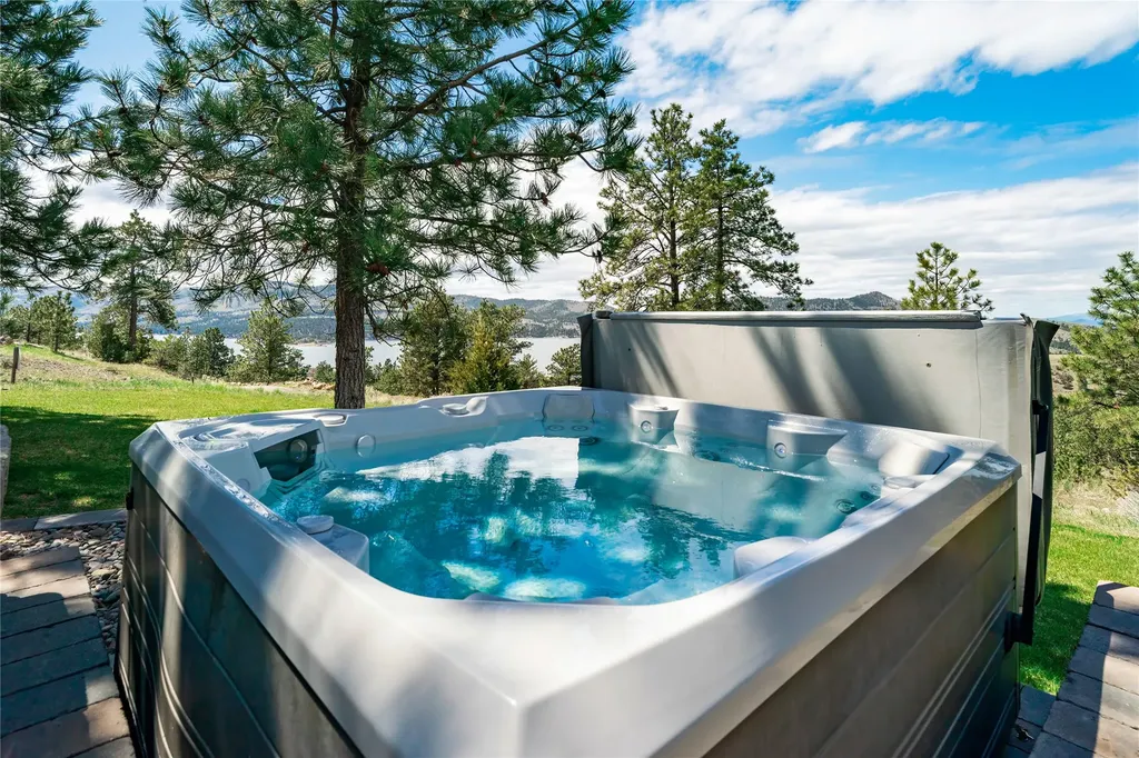 4025 Lake Point Drive Helena MT 59602