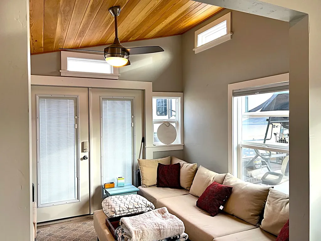 185 Kingfisher Loop Eureka MT 59917