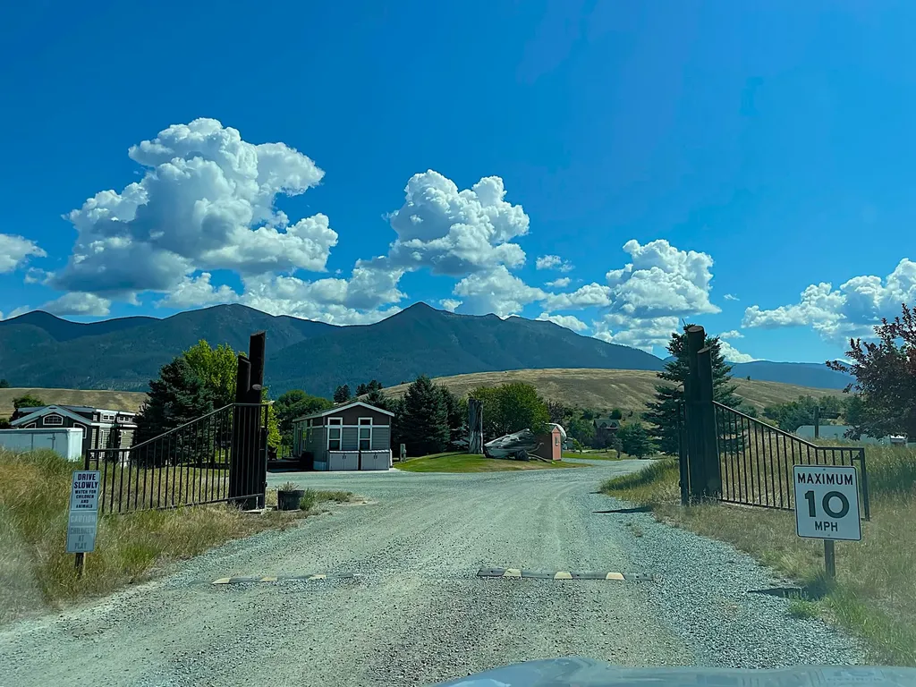 185 Kingfisher Loop Eureka MT 59917