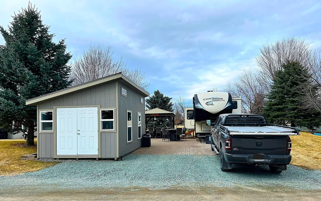 185 Kingfisher Loop Eureka MT 59917