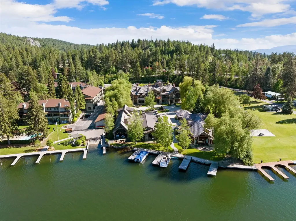 10 Bear Dance Village Bigfork MT 59911
