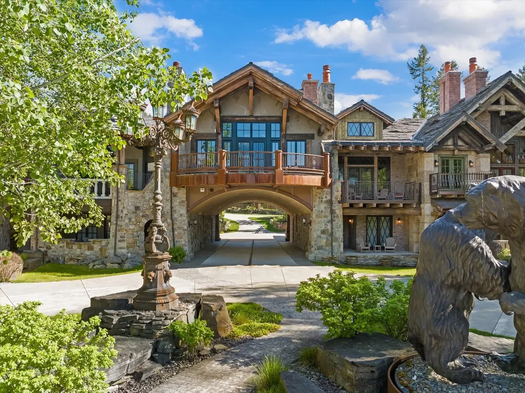 10 Bear Dance Village Bigfork MT 59911
