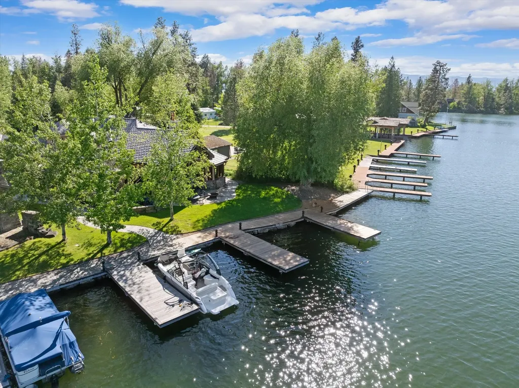 10 Bear Dance Village Bigfork MT 59911