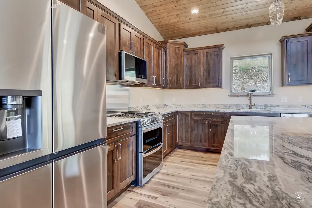 5045 Lake Helena Drive Helena MT 59602
