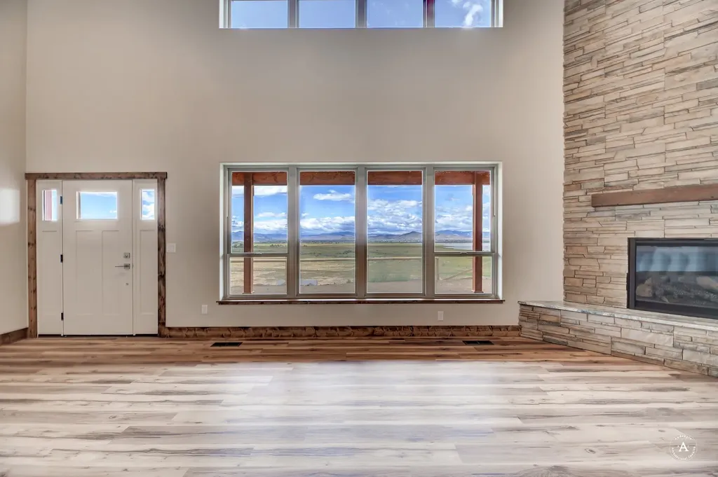 5045 Lake Helena Drive Helena MT 59602