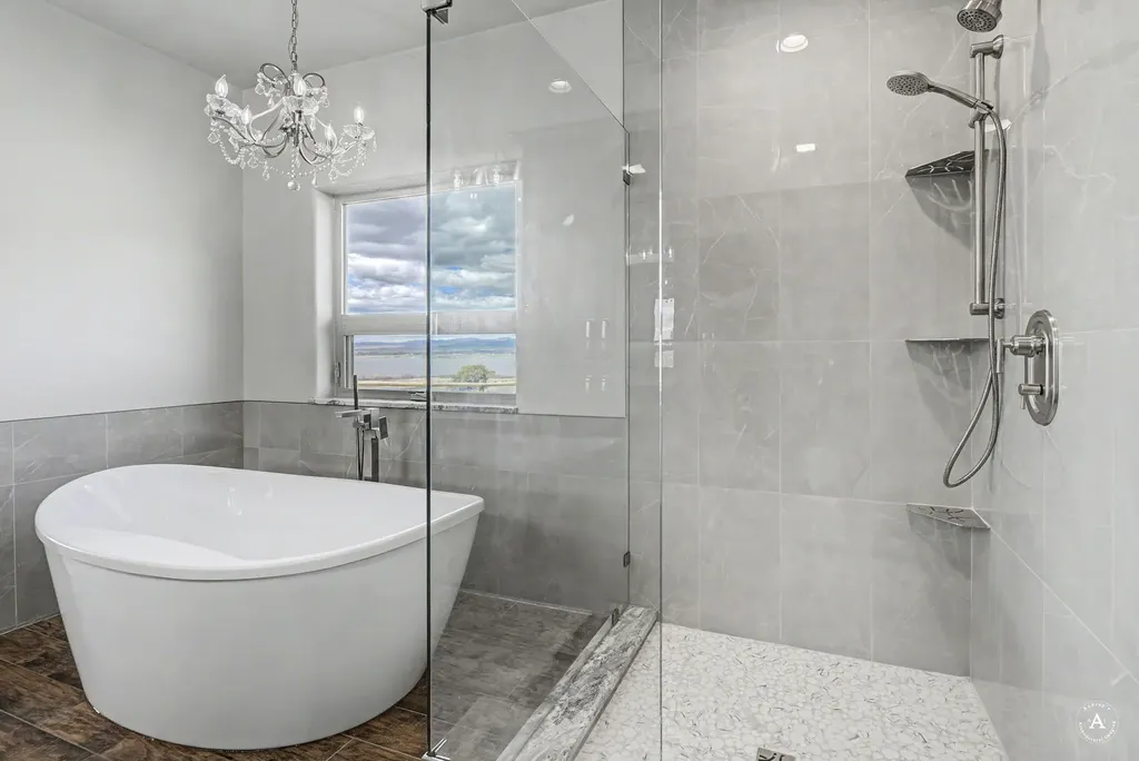 5045 Lake Helena Drive Helena MT 59602
