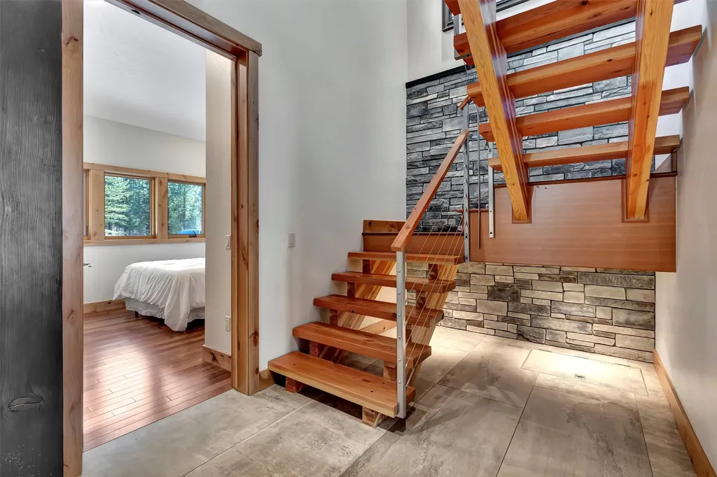 1180 Reardon Lane Alberton MT 59820