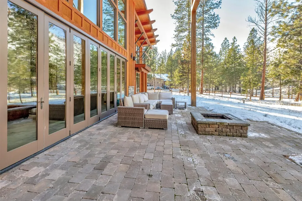 1180 Reardon Lane Alberton MT 59820
