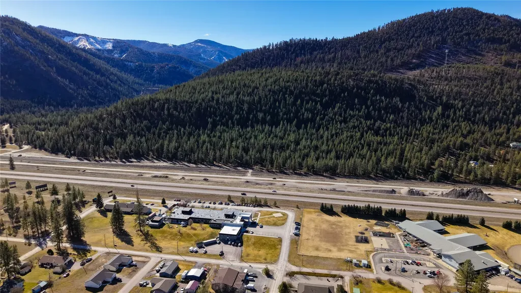 303 Iron Mountain Heights Superior MT 59872