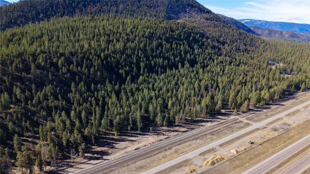 303 Iron Mountain Heights Superior MT 59872