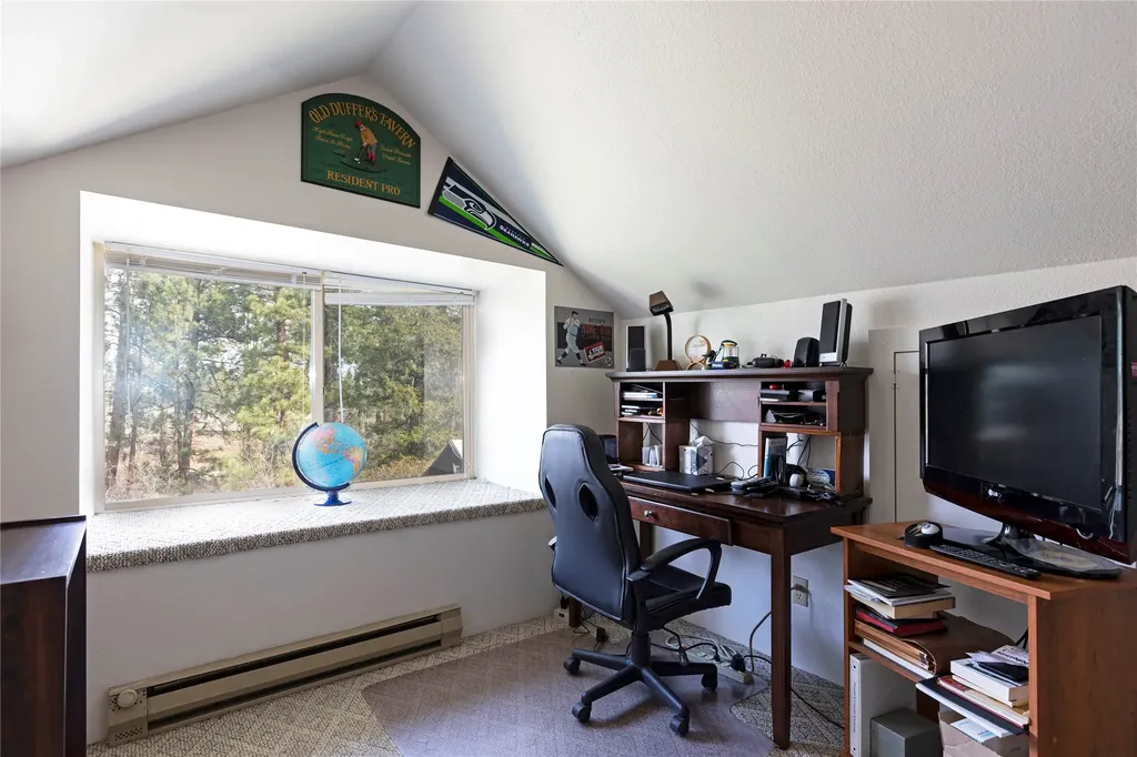 230 Cap Lane Hamilton MT 59840