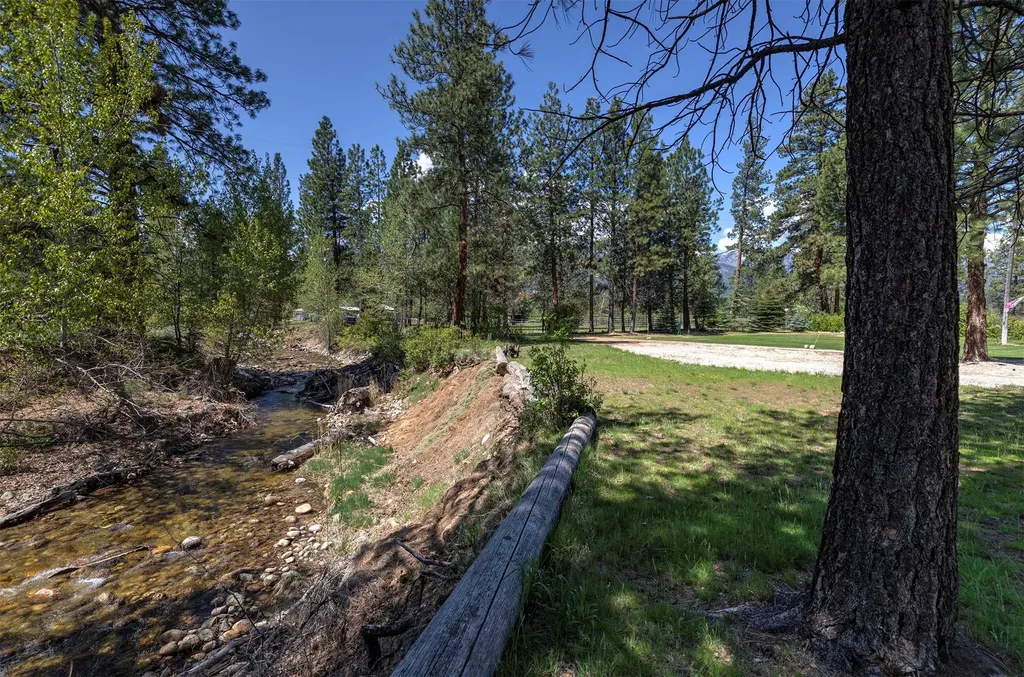 230 Cap Lane Hamilton MT 59840
