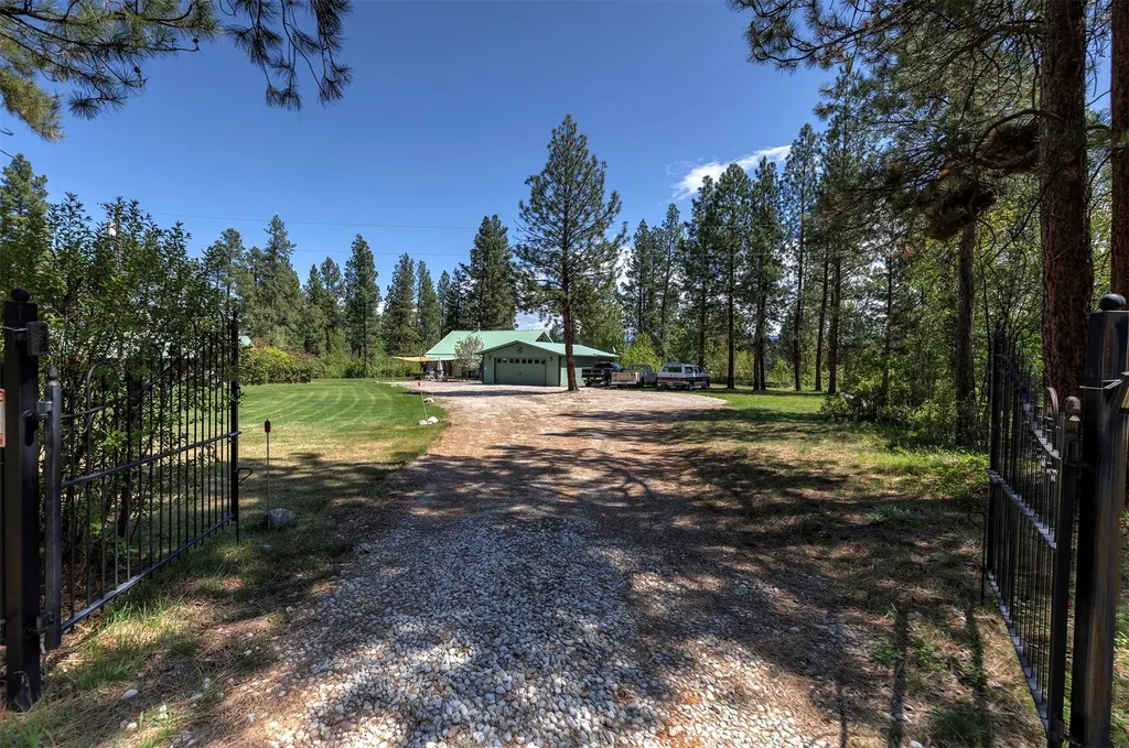 230 Cap Lane Hamilton MT 59840