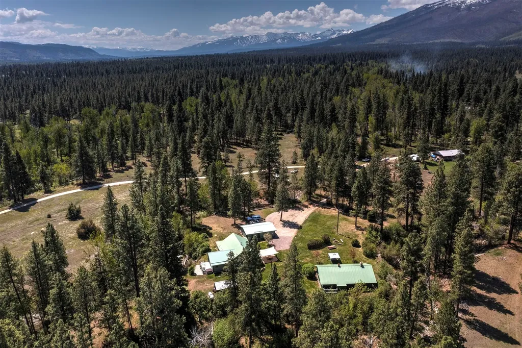 230 Cap Lane Hamilton MT 59840