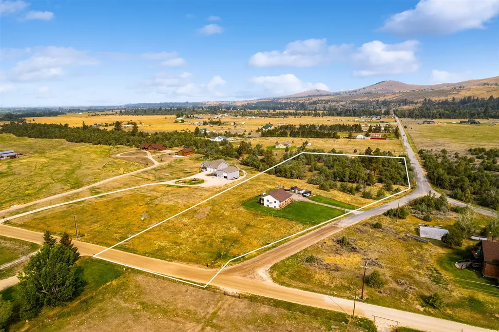 3041 Upper Burnt Fork School Road Stevensville MT 59870