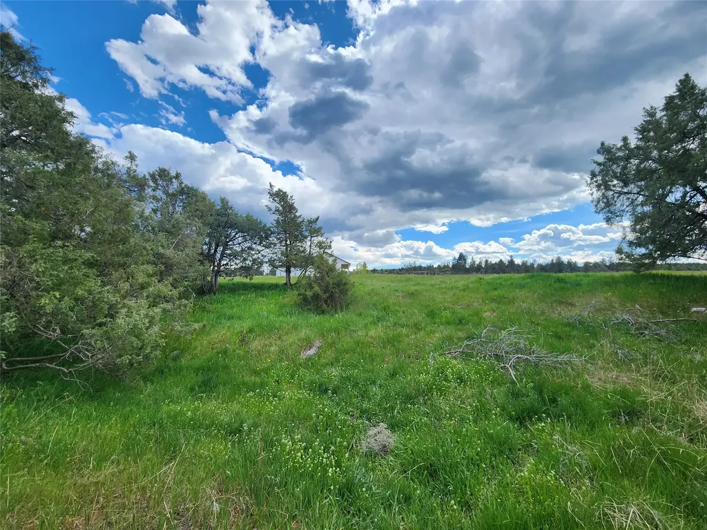 3041 Upper Burnt Fork School Road Stevensville MT 59870