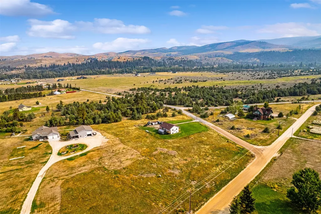 3041 Upper Burnt Fork School Road Stevensville MT 59870