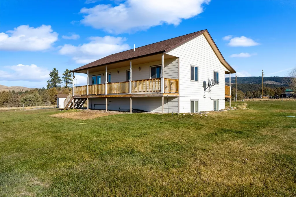3041 Upper Burnt Fork School Road Stevensville MT 59870