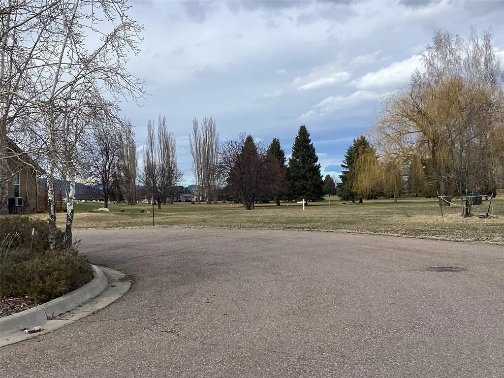 401 White Fox Run Polson MT 59860