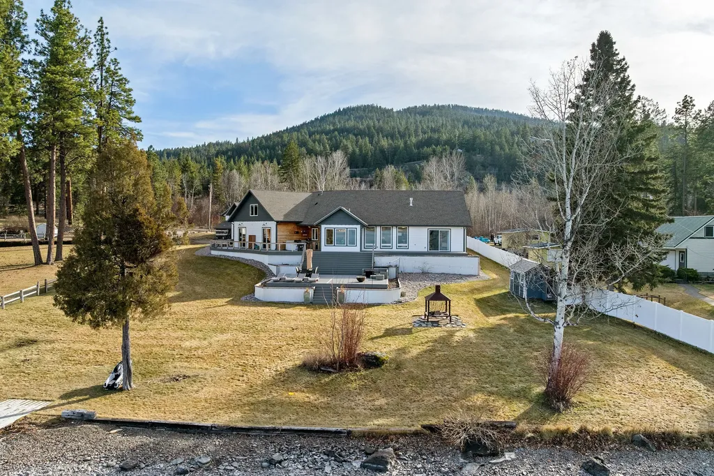 42818 La Bella Lane Big Arm MT 59910