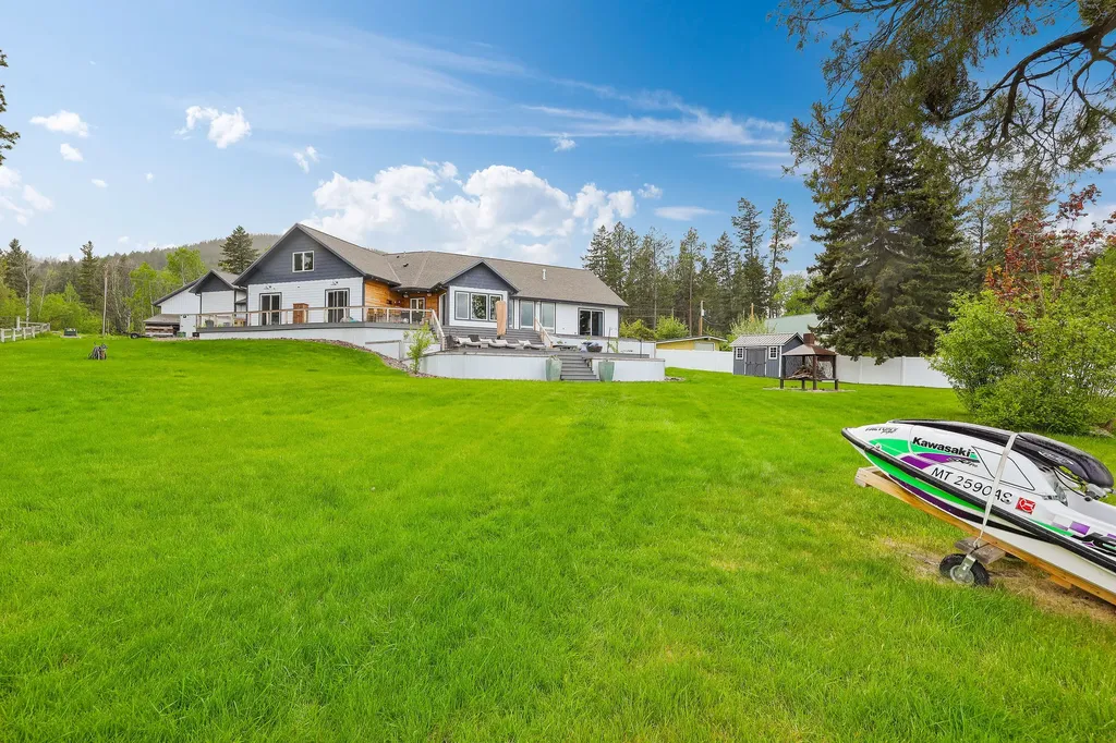 42818 La Bella Lane Big Arm MT 59910