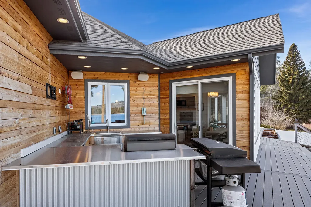 42818 La Bella Lane Big Arm MT 59910