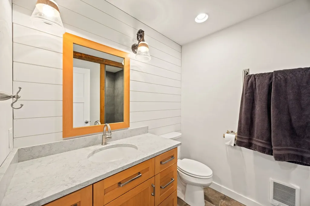 42818 La Bella Lane Big Arm MT 59910