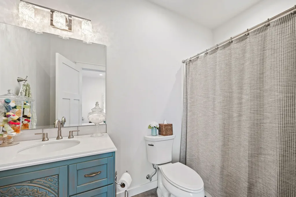 42818 La Bella Lane Big Arm MT 59910