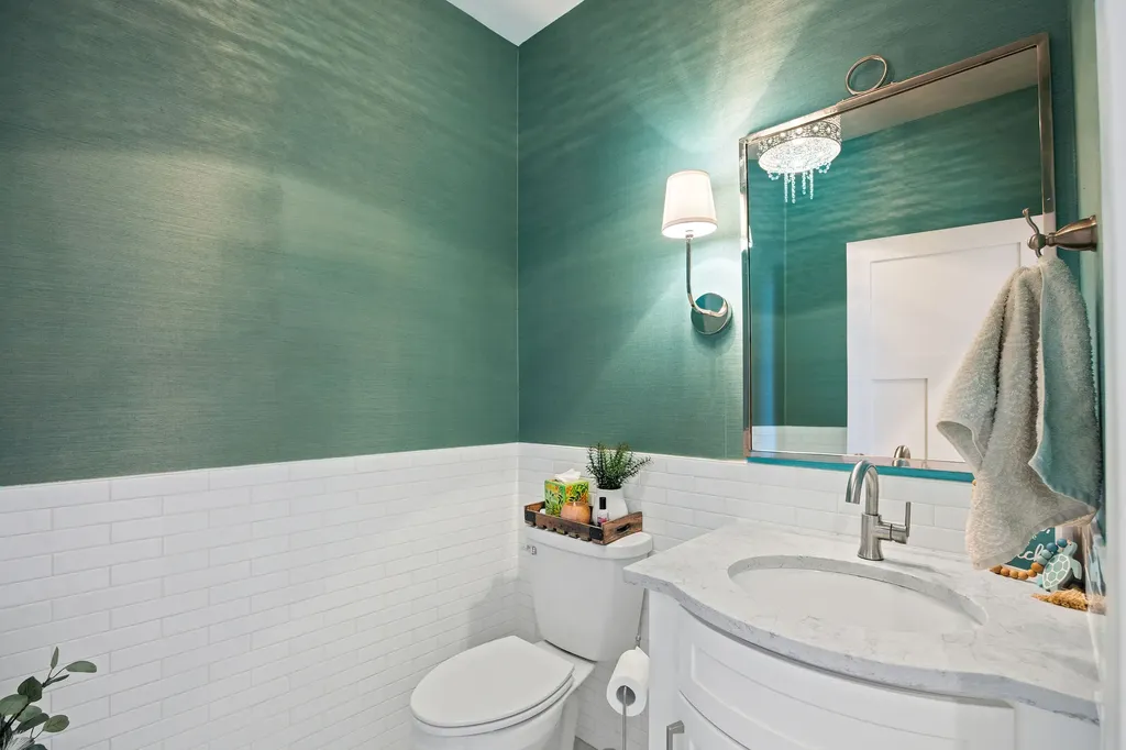 42818 La Bella Lane Big Arm MT 59910