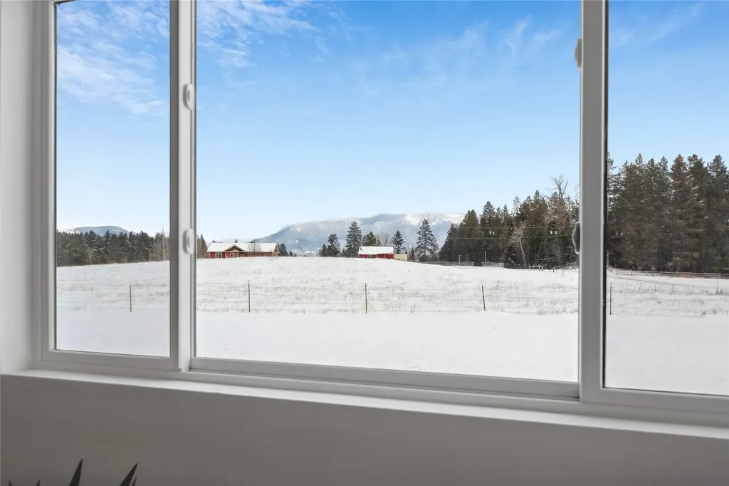 211 Cowboy Drive Columbia Falls MT 59912