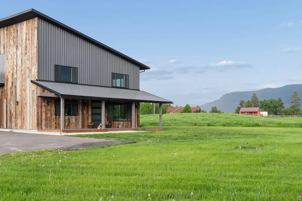 211 Cowboy Drive Columbia Falls MT 59912