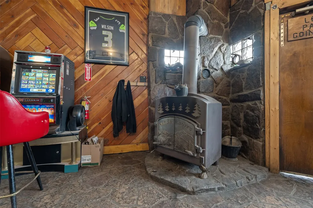 522 E 4th Street Anaconda MT 59711