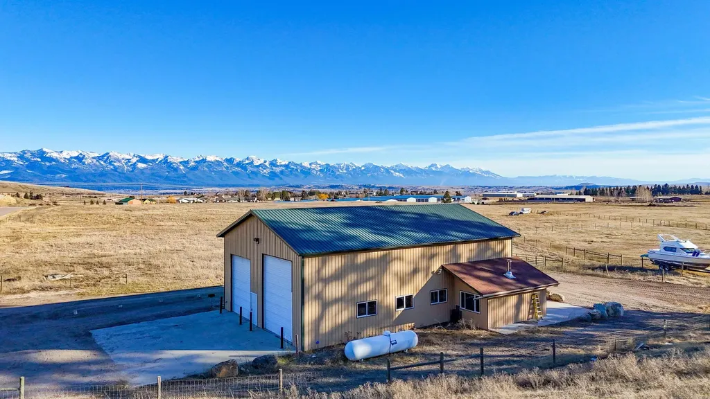 41631 City Lights Court Polson MT 59860
