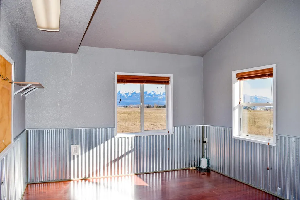 41631 City Lights Court Polson MT 59860