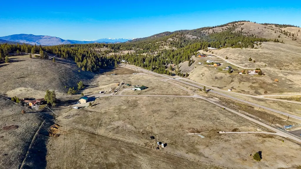 41631 City Lights Court Polson MT 59860