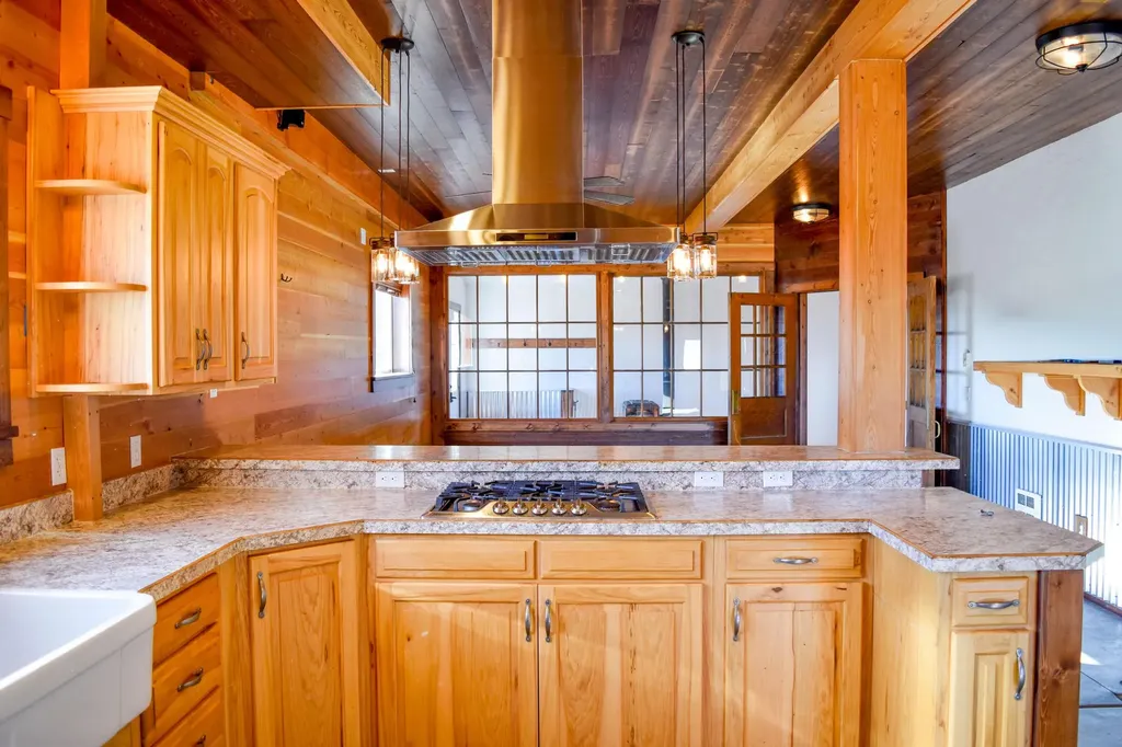 41631 City Lights Court Polson MT 59860