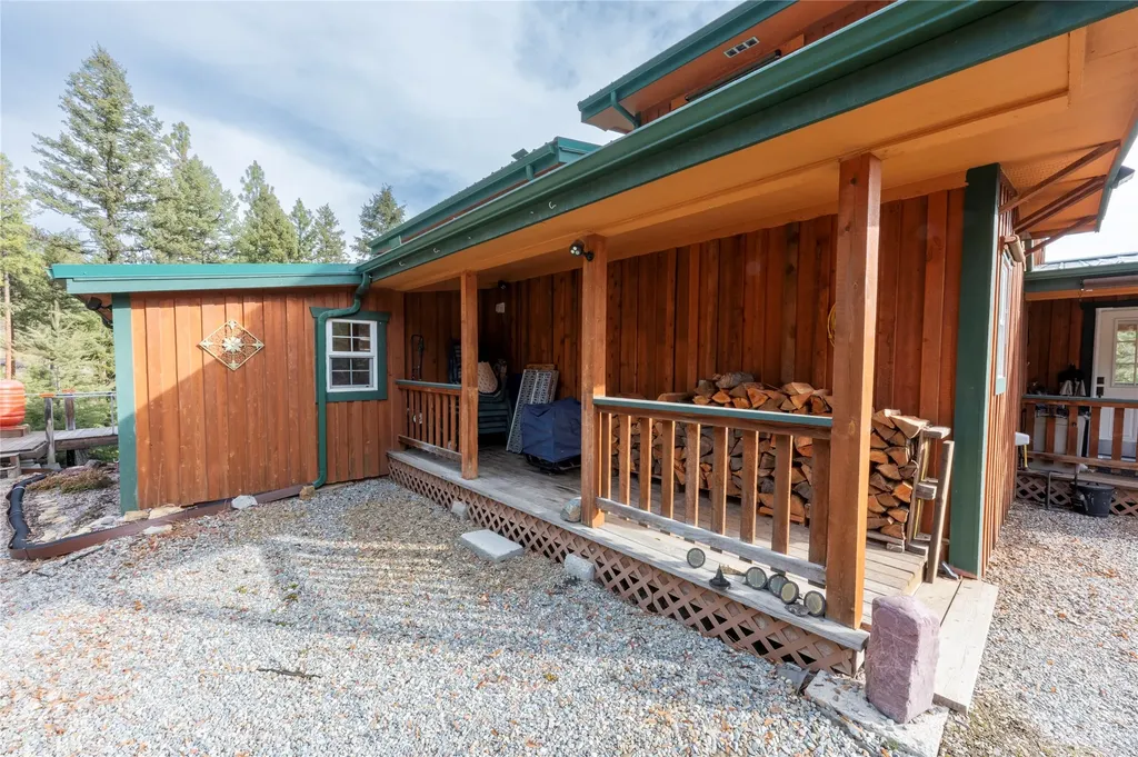 310 High Country Road Plains MT 59859