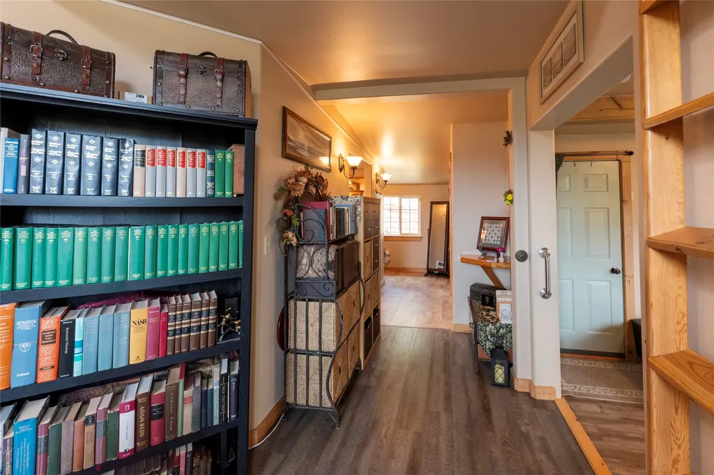 310 High Country Road Plains MT 59859