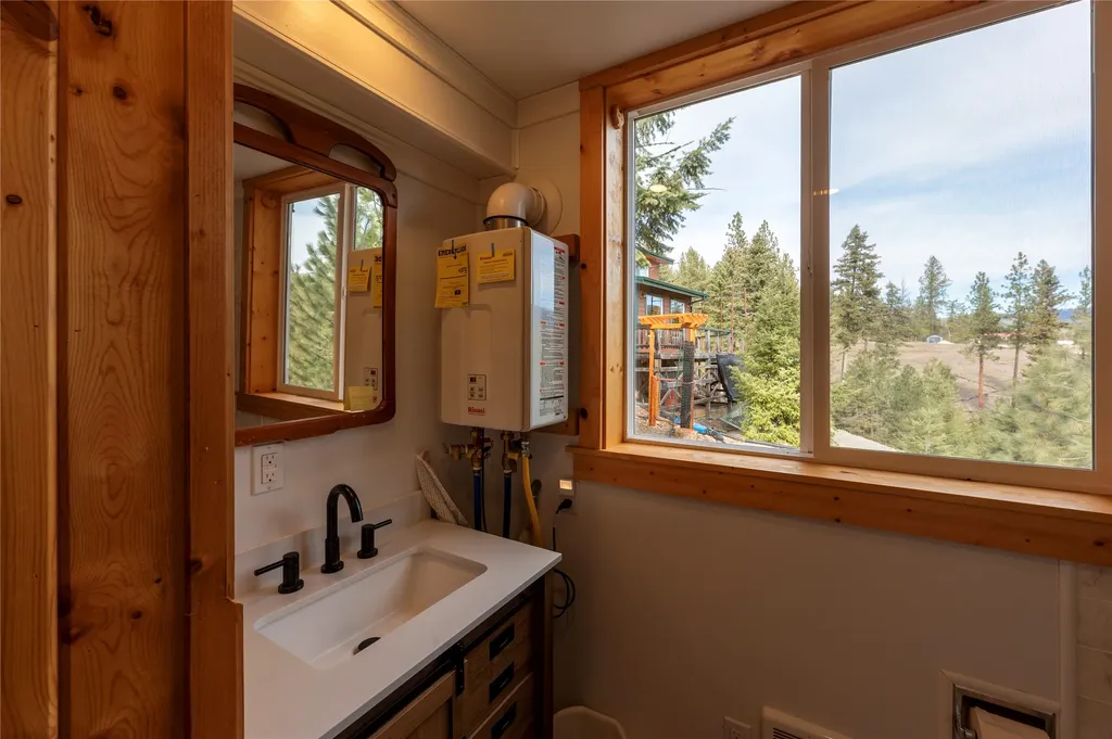310 High Country Road Plains MT 59859