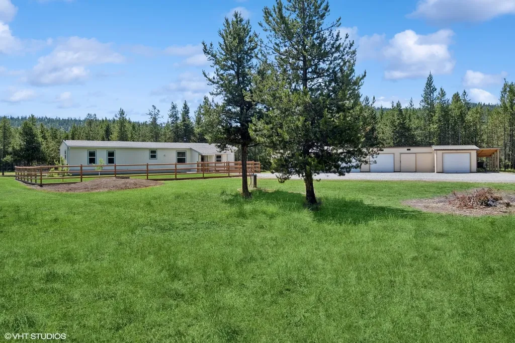 8850 Us Highway 2 W Marion MT 59925