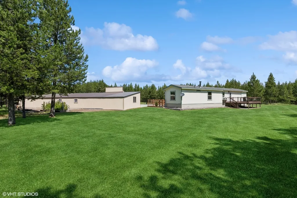 8850 Us Highway 2 W Marion MT 59925