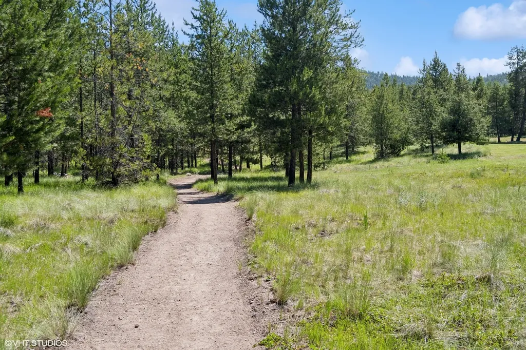 8850 Us Highway 2 W Marion MT 59925