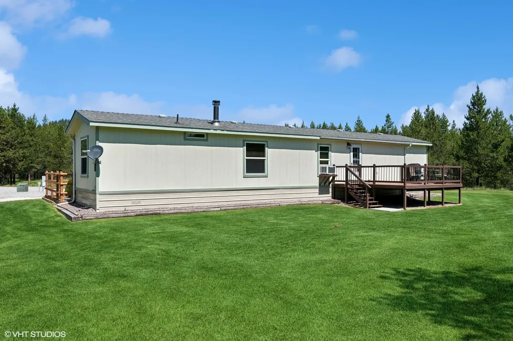 8850 Us Highway 2 W Marion MT 59925