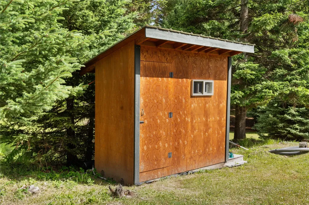 371 Little Beaver Creek Road Trout Creek MT 59874