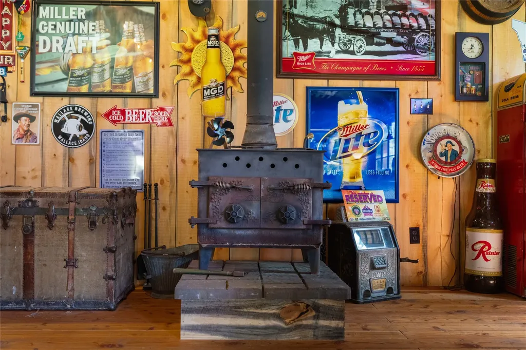 371 Little Beaver Creek Road Trout Creek MT 59874