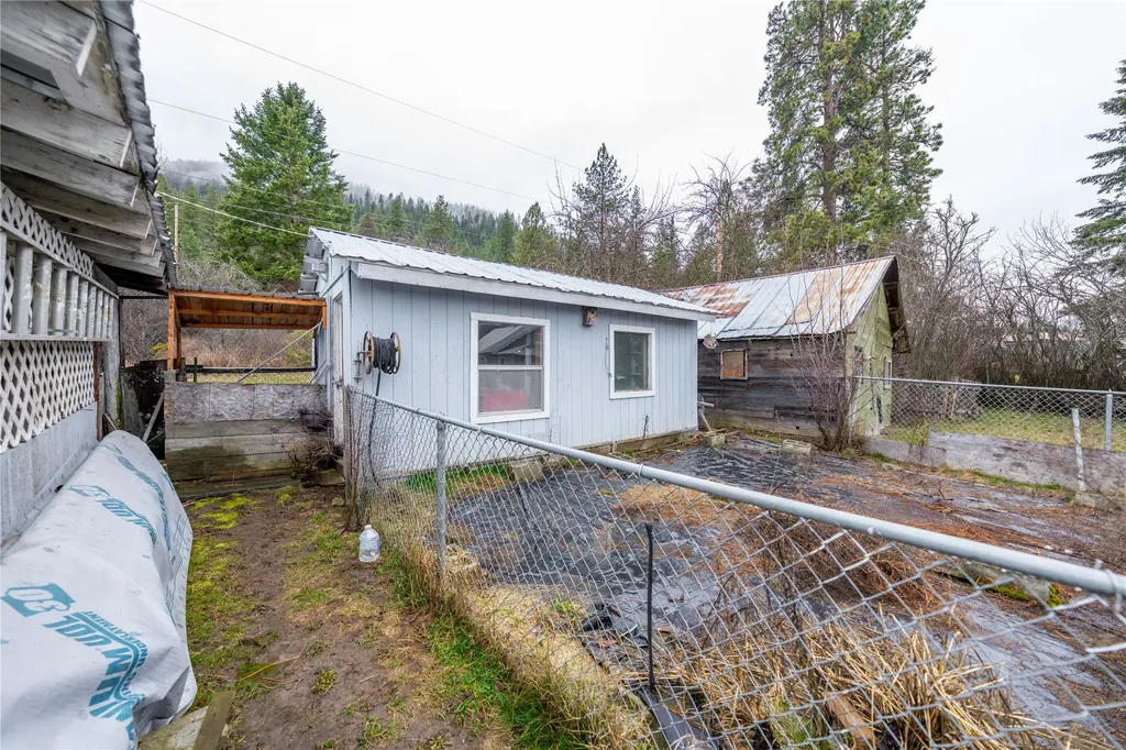 514 E Grant Avenue Troy MT 59935