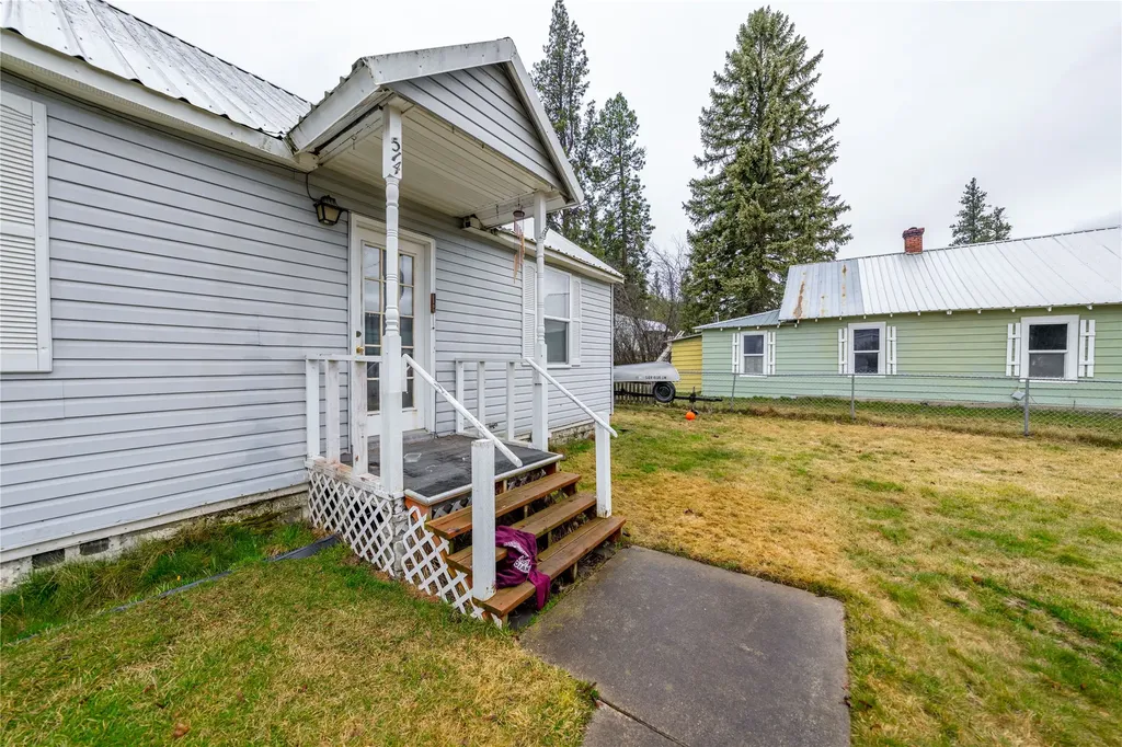 514 E Grant Avenue Troy MT 59935